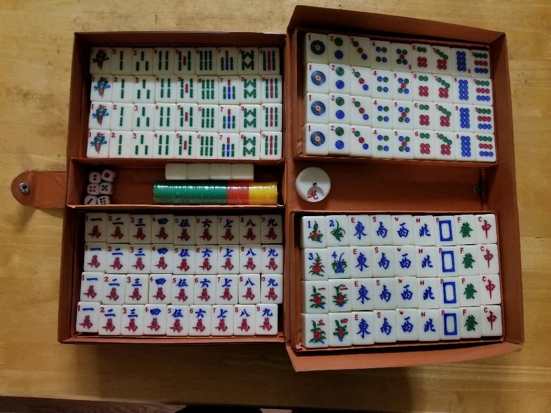 麻雀牌　★裏面白色大型牌★