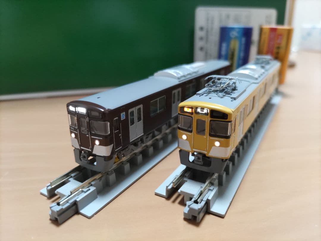 西武新2000系　2069編成＋2463編成　チョコバナナ編成