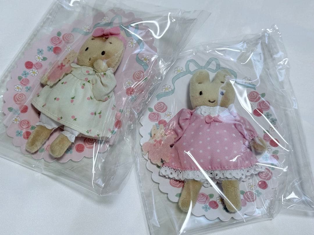 マロンクリーム　ブローチ