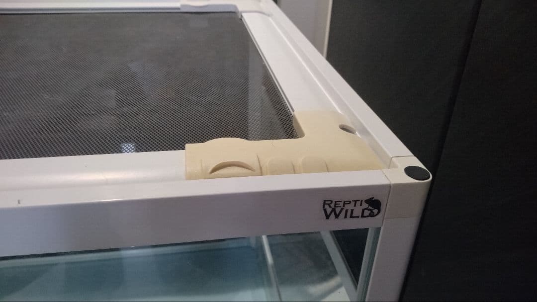 REPTI WILD 飼育ケージ