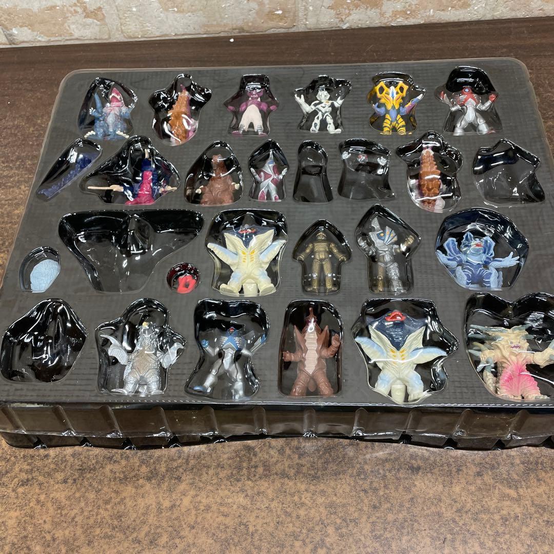 E3 ウルトラマンティガ ティガモンスター 超全集 PART1&2