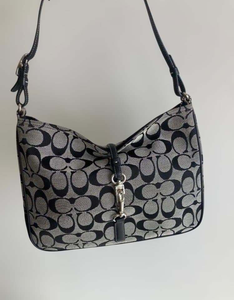 専用　コーチ　ワンショルダーバッグ2点(10308と6091)