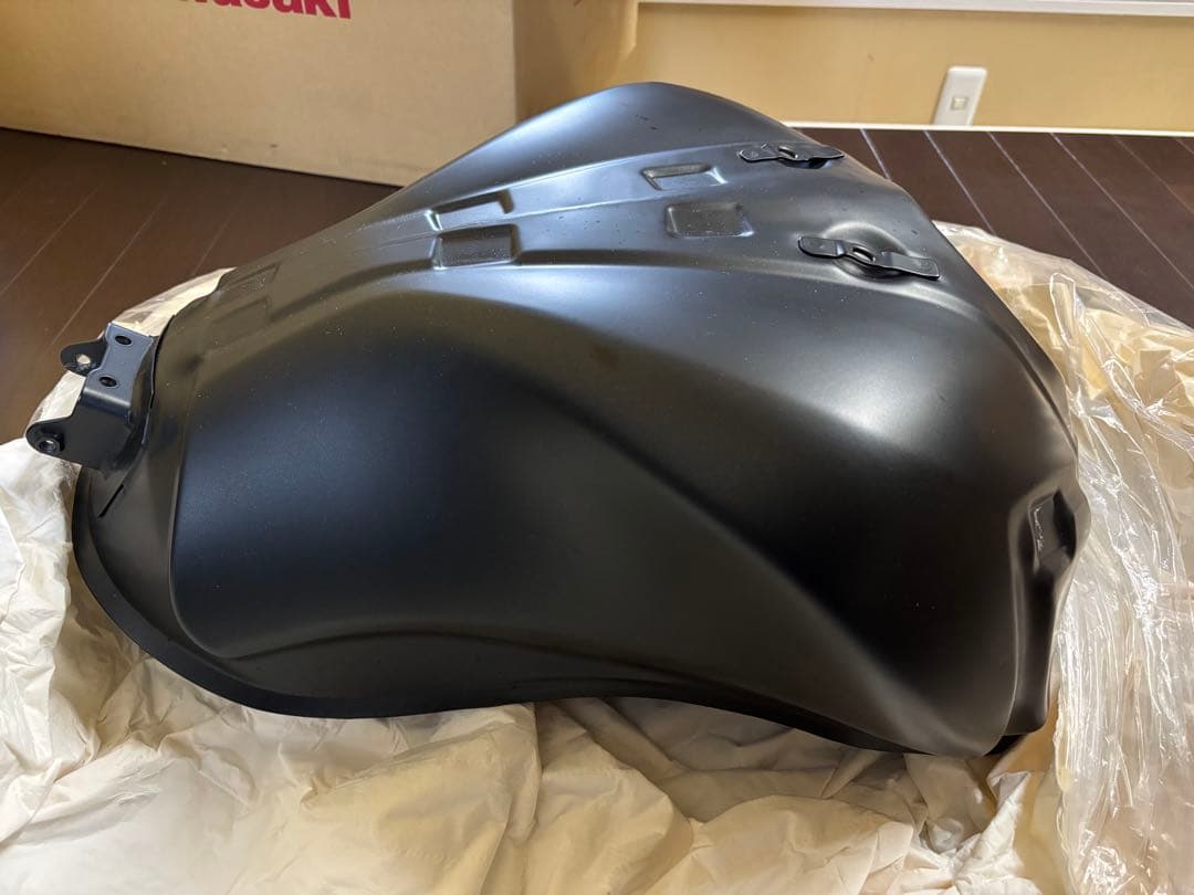 Z1000 カワサキ　ガソリンタンク　フューエルタンク　タンク