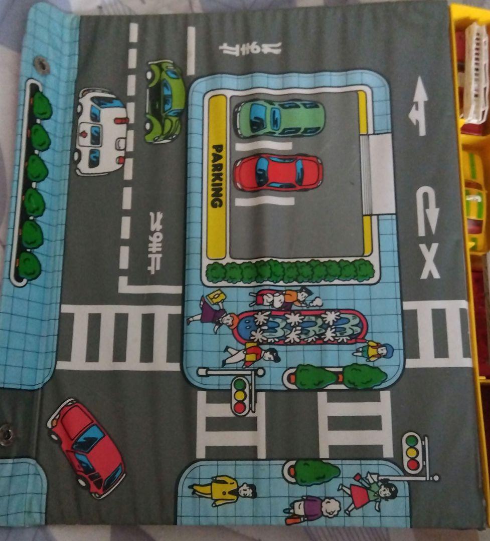 トミカ ミニカー 駐車場マット付き TOMICA 平成レトロ