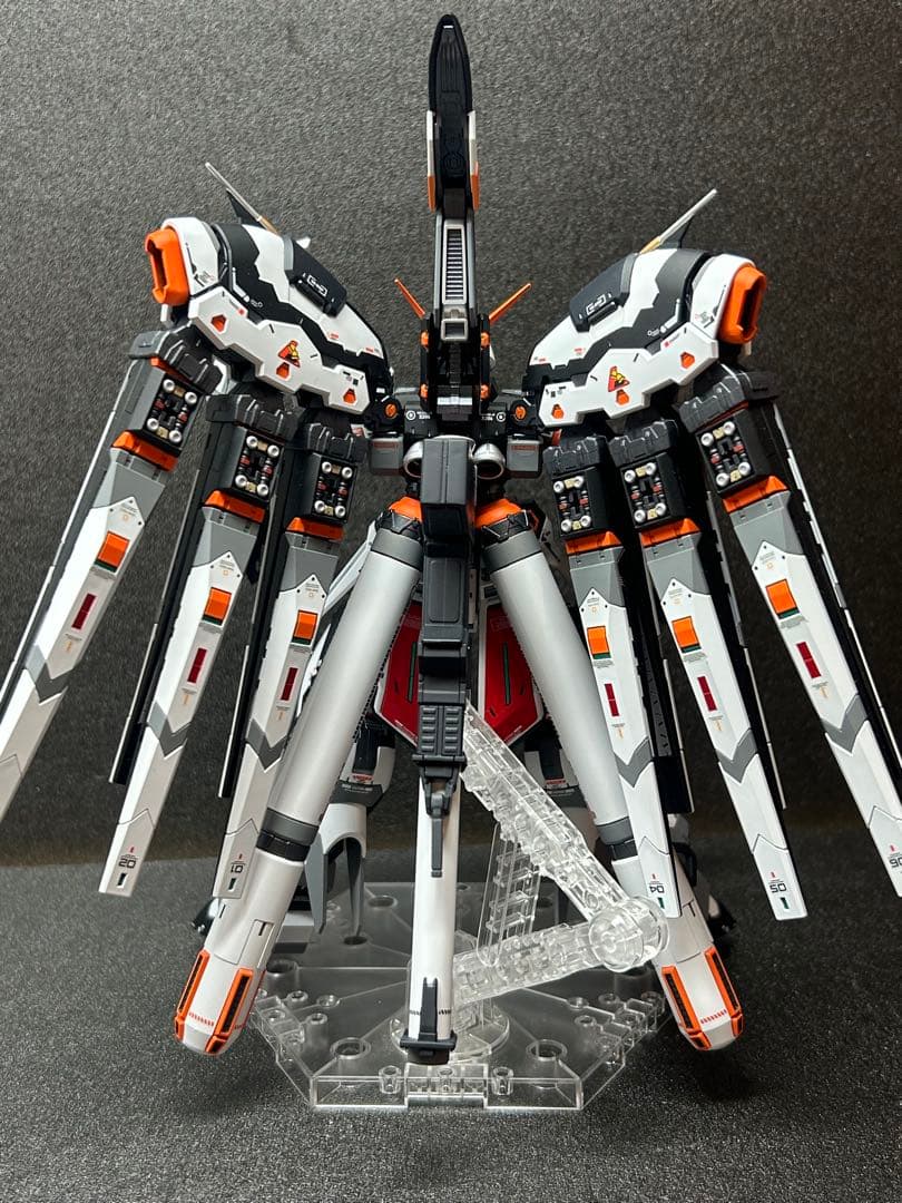 RG hi-ν ガンダム　完成品