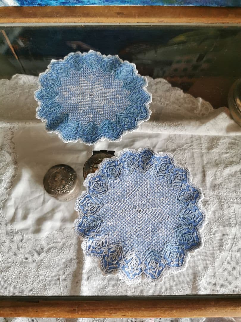 アンティークイタリア インディゴ染 ブラッドレーススカラップドイリー ３枚セット