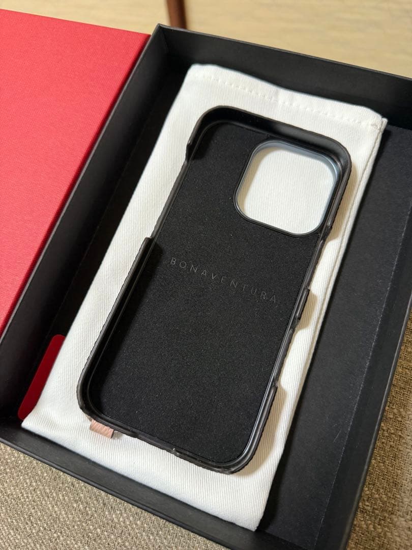 BONAVENTURA レザー iPhone16Proケース