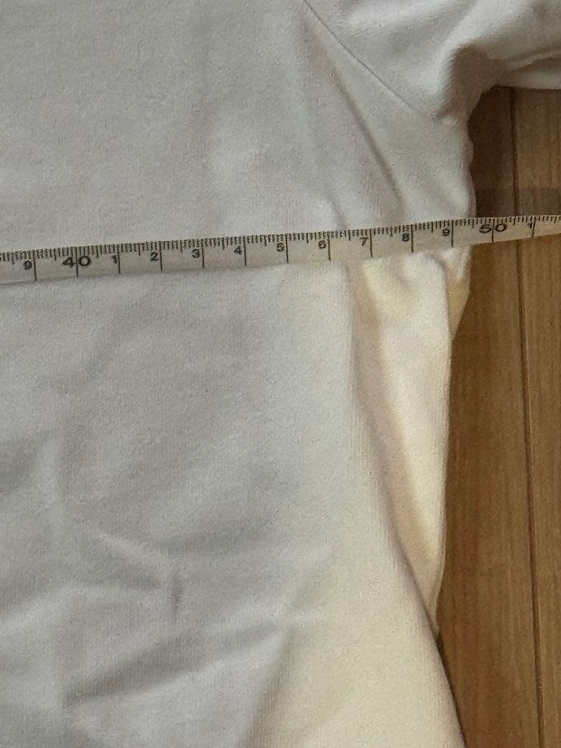 【超美品】辰年デザイン　モンクレール　Tシャツ　サイズM