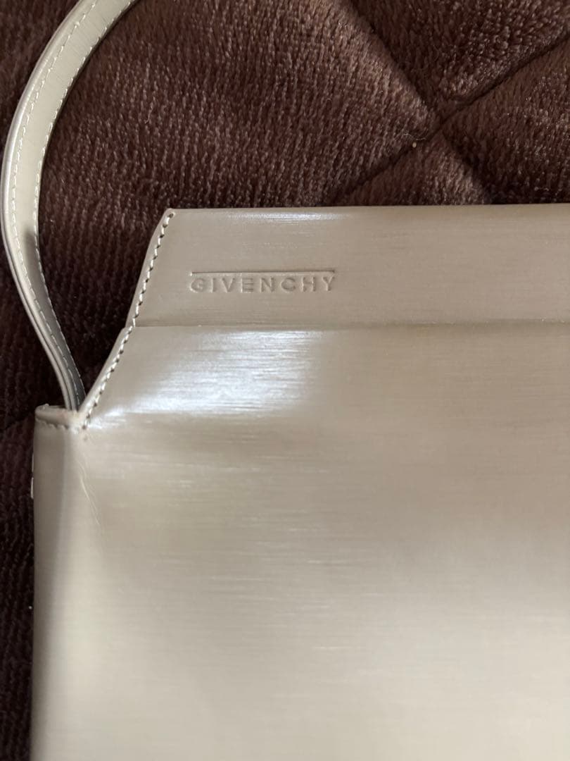 新品未使用 GIVENCHY フォーマルバッグ