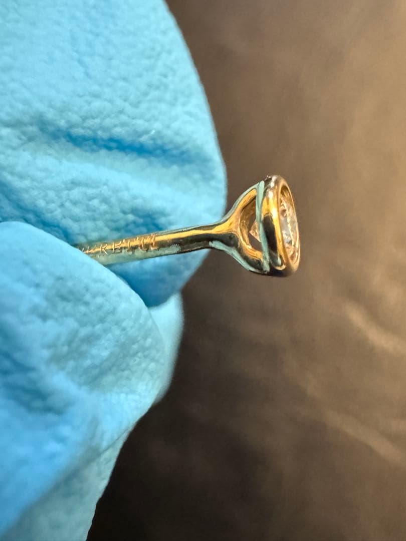 Tiffany & Co. 18 YG ダイヤモンド ピアス 三連休限定