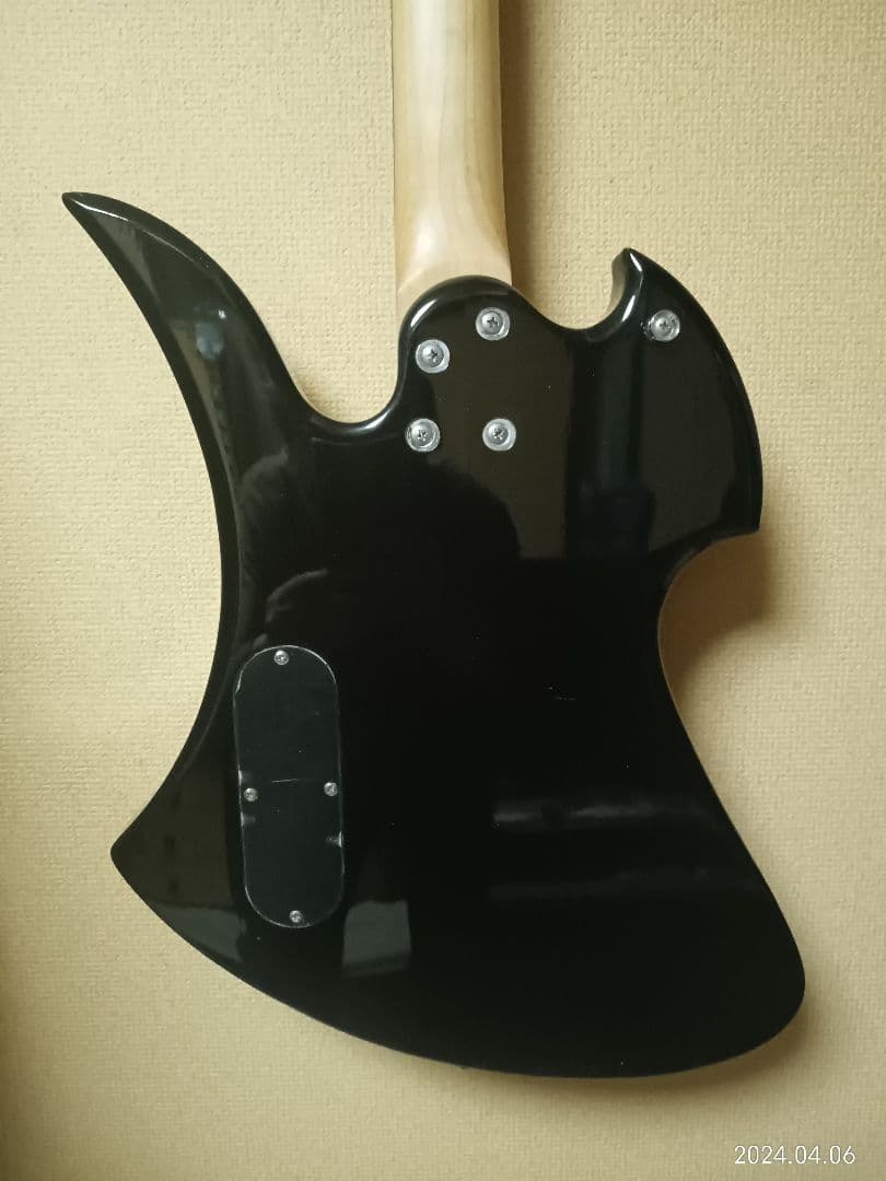 ☆YG3☆新品弦交換済☆美品☆CatingBard モッキンバード ブラック☆