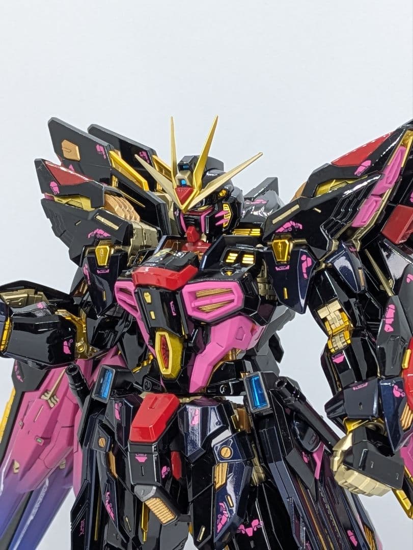 バンダイ　MGEX ストライクフリーダムガンダム　塗装済み完成品