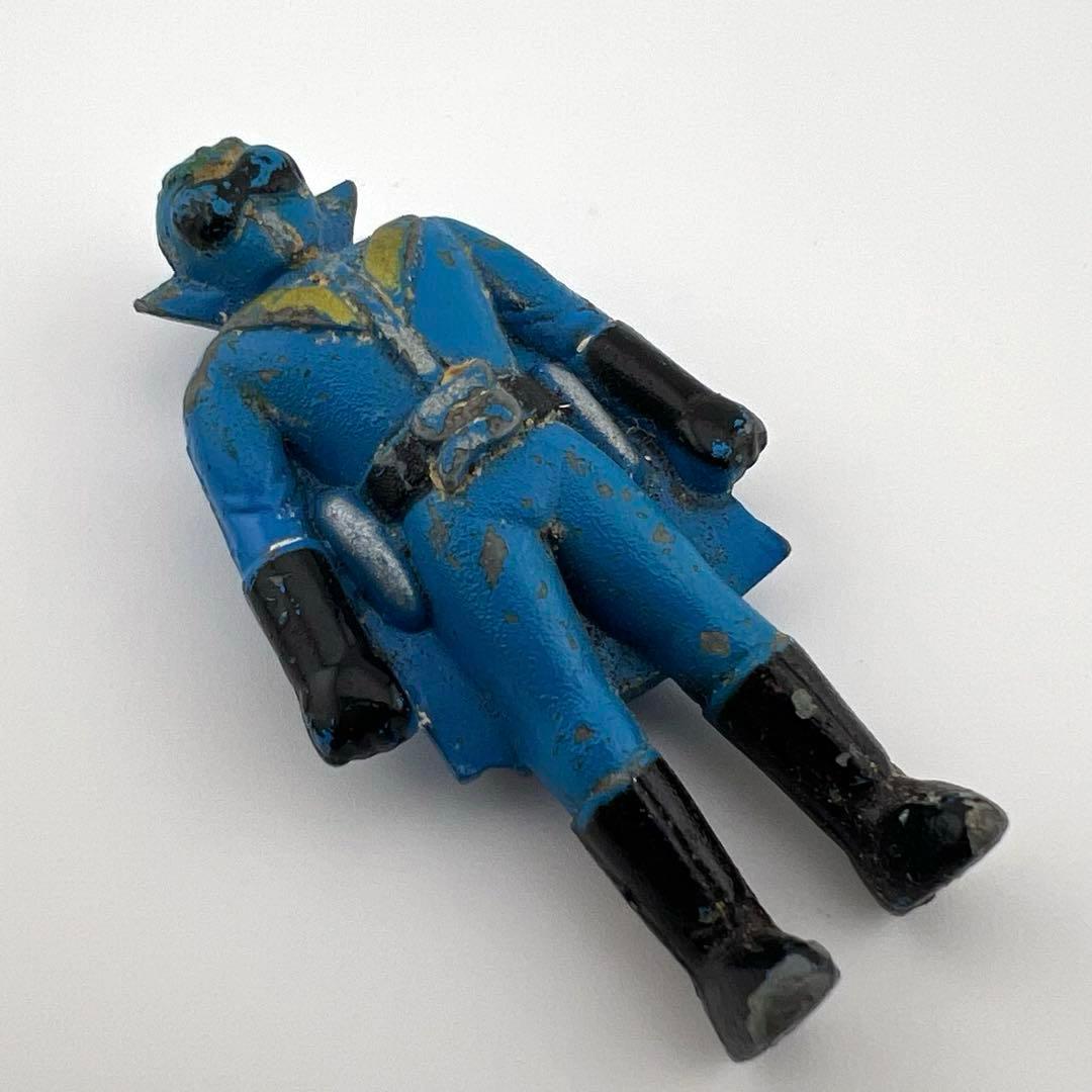 【鉄製】「秘密戦隊ゴレンジャー」アオレンジャー　キーホルダー部材？？