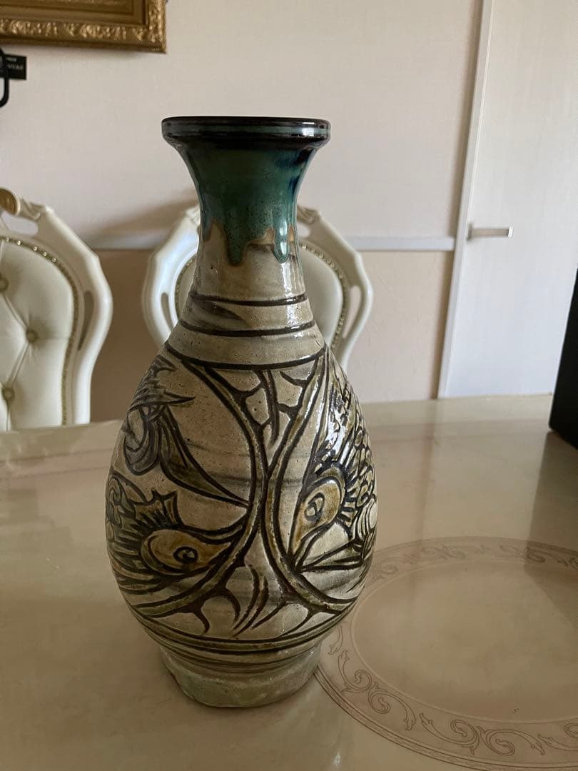 琉球壺屋焼　人間国宝　金城次郎氏作　花瓶　大瓶