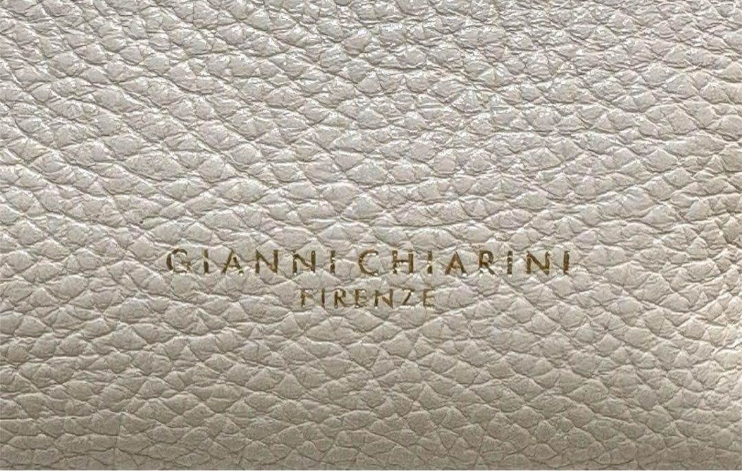 【らっこ美品】GIANNI CHIARINI オリガミ