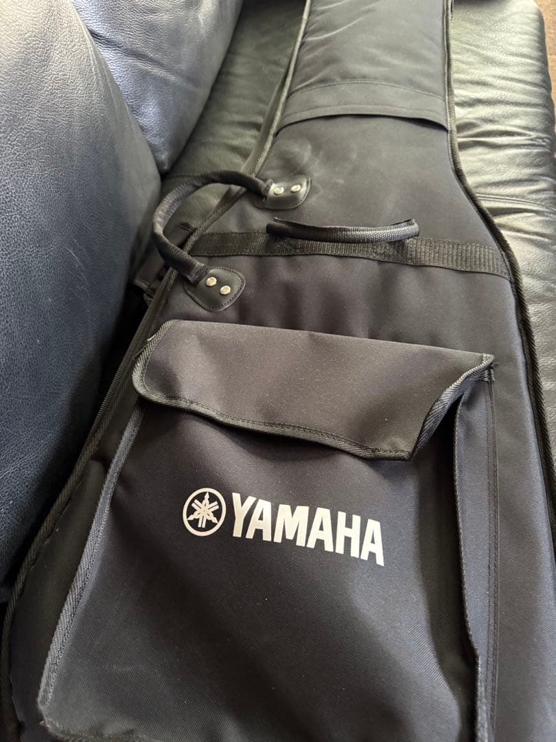 Yamaha エレキベース TRBX605