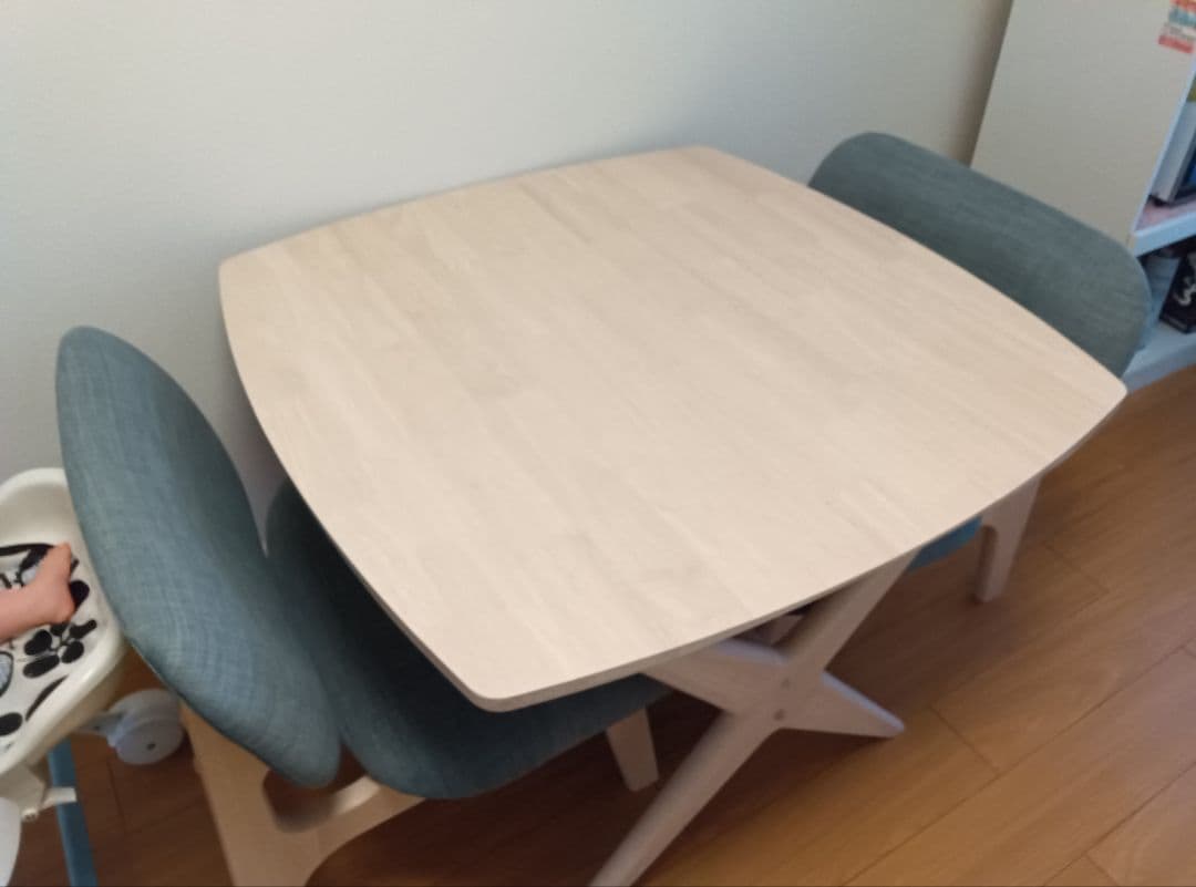 NITORI　Nシールドファブリック　ダイニングテーブル　幅90センチ