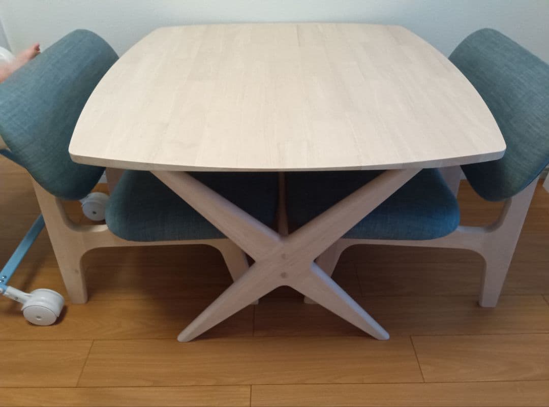 NITORI　Nシールドファブリック　ダイニングテーブル　幅90センチ