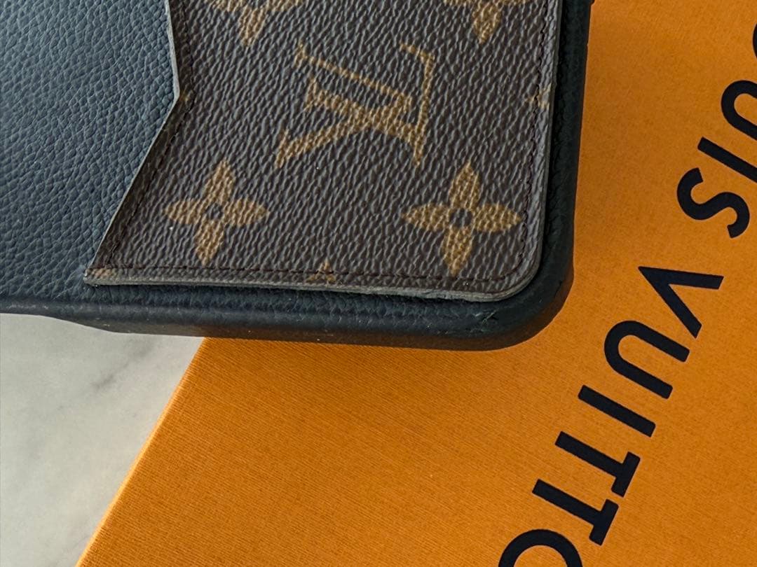 ルイ・ヴィトン iPhone15Pro ケース