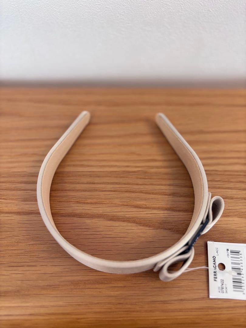 FERRAGAMO サテンリボン ヘアバンド カチューシャ