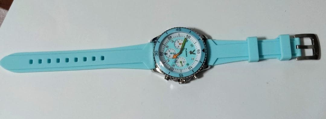 新品PLAYBOY スカイブルー クロノグラフ 時計箱付き