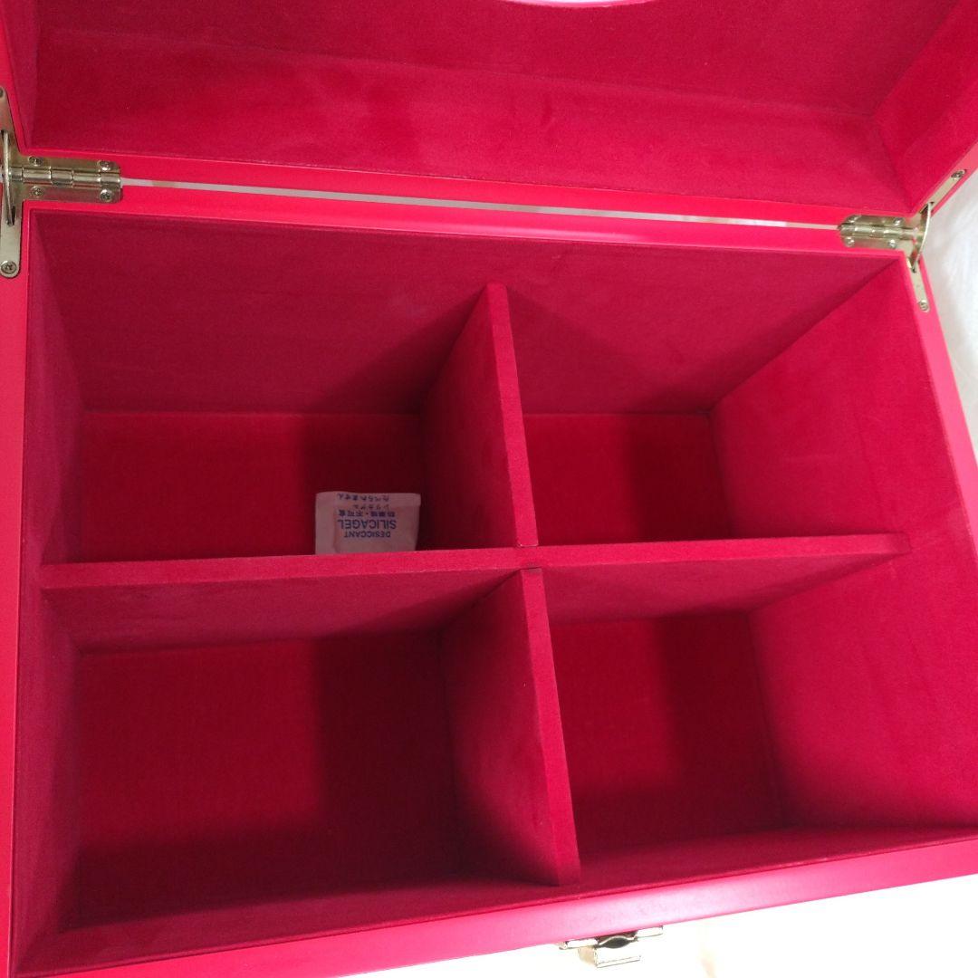 ハローキテイ　ロンドンバス形多目的ボックス　未使用品　ポイントカードプライズ