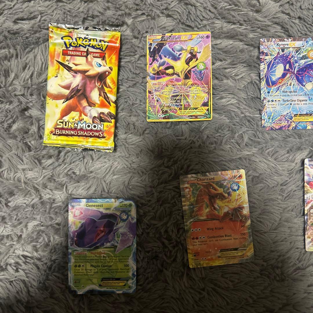 ポケモンカードセット (Genesect, Charizard)
