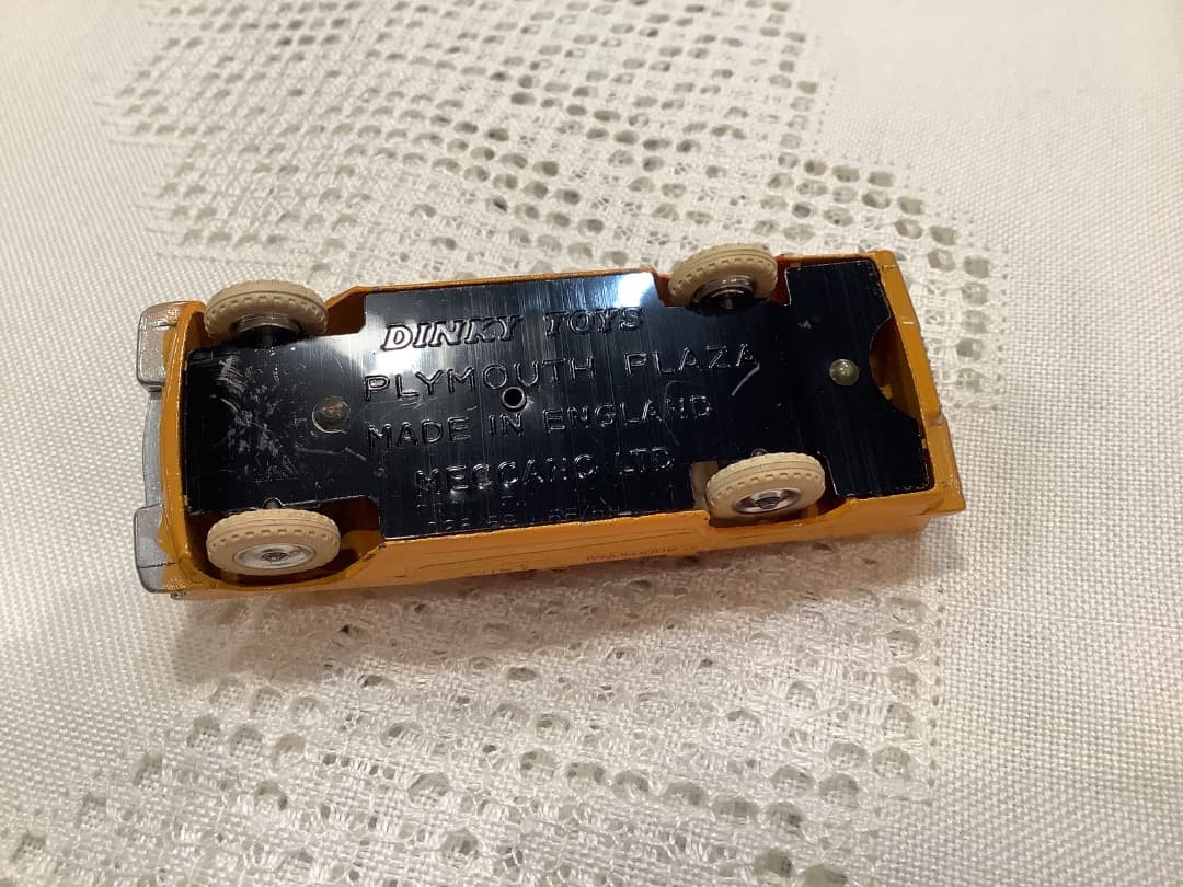 お値下げ！美品　DINKY TOYS プリムス　USA TAXI ミニカー