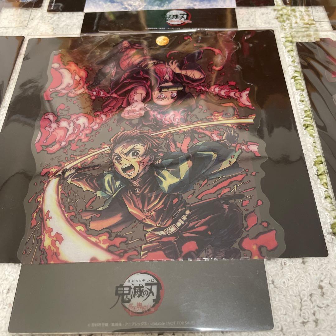 鬼滅の刃　キービジュアルクリアスタンド9種　　　入場特典　鬼滅シアター