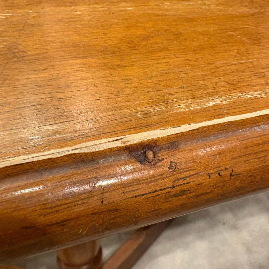 コーヒーテーブル　カフェテーブル　木製テーブル　ダイニングテーブル