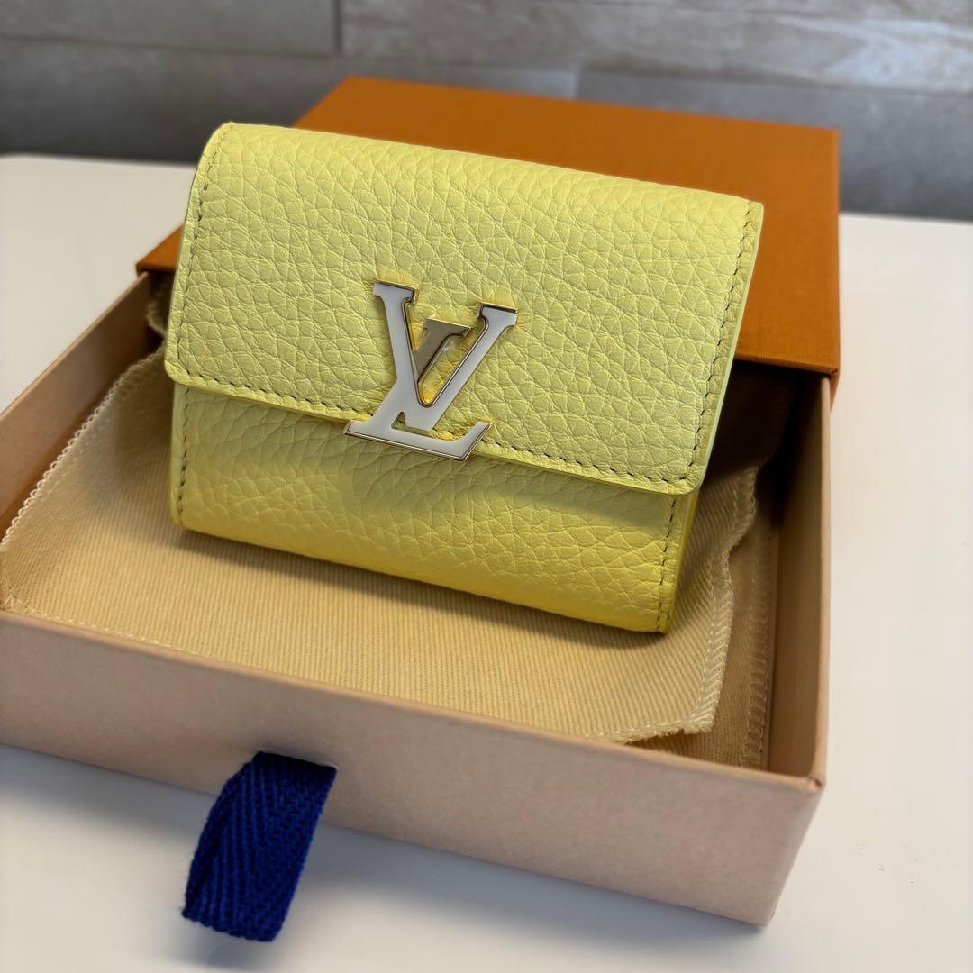 ルイヴィトン ポルトフォイユ・カプシーヌ XS