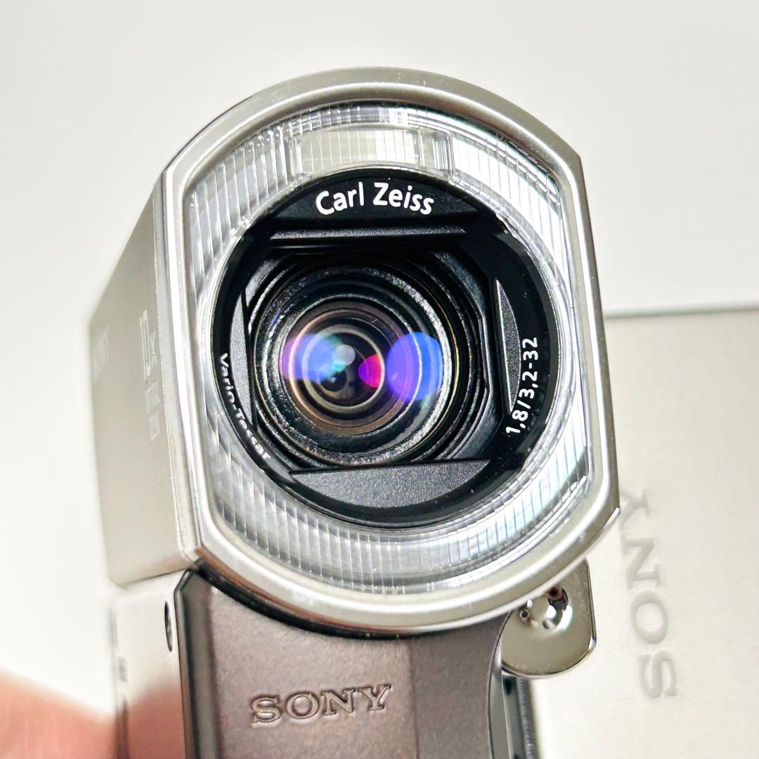 希少動作品 SONY デジタルビデオカメラ ハンディカム HDR-TG1