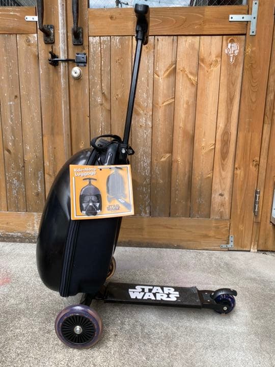 スターウォーズ  STARWARSキャリーケース　キックスケーター　ダースベイダ