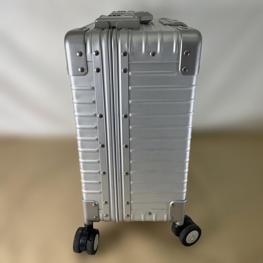NEOKEEPER ネオキーパー アルミビジネス　スーツケース キャリーケース