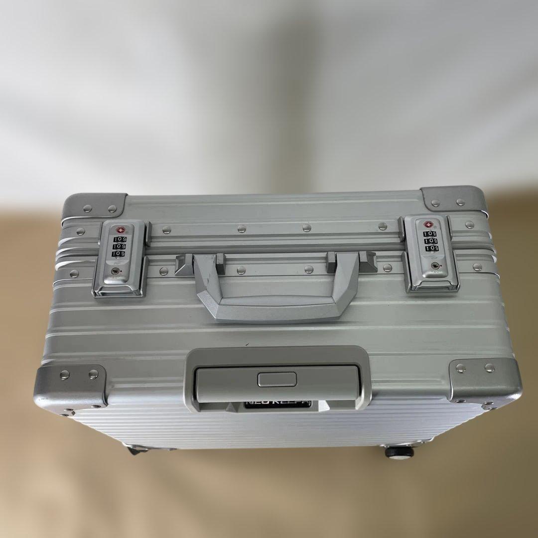 NEOKEEPER ネオキーパー アルミビジネス　スーツケース キャリーケース
