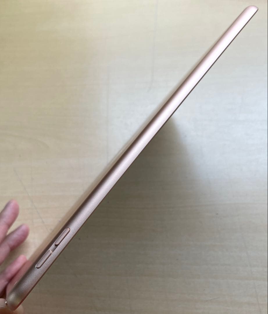 iPad 第7世代　A2197 Wi-Fi　ゴールド　128GB 超美品　#2
