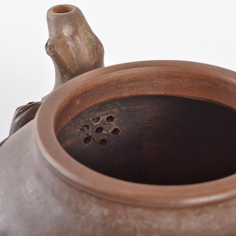 中国　紫砂　朱泥　貼梅文　急須　茶壷　在銘　M　R6224