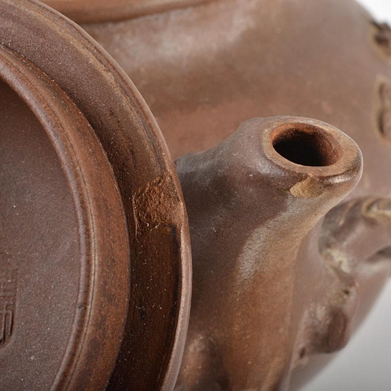 中国　紫砂　朱泥　貼梅文　急須　茶壷　在銘　M　R6224