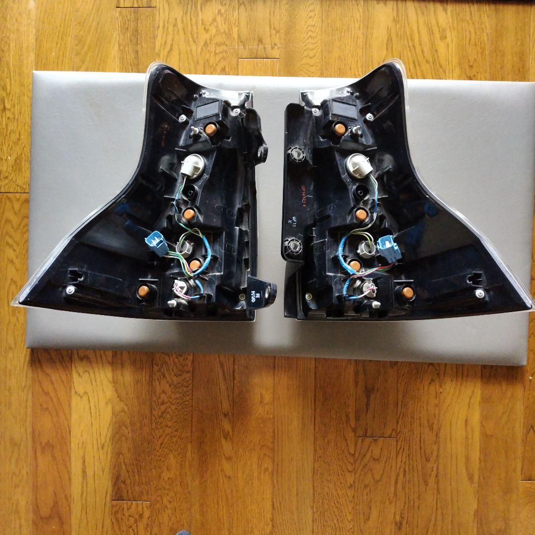 トヨタ ランドクルーザー テールランプ セット