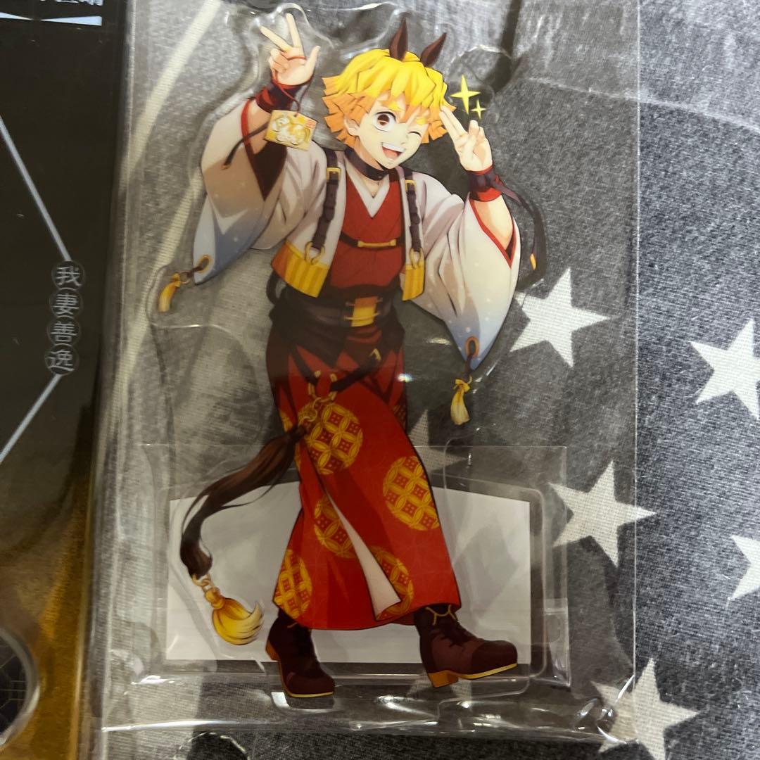 鬼滅の刃　我妻善逸中国限定アクリルスタンド、午年アクリルスタンド2個セット