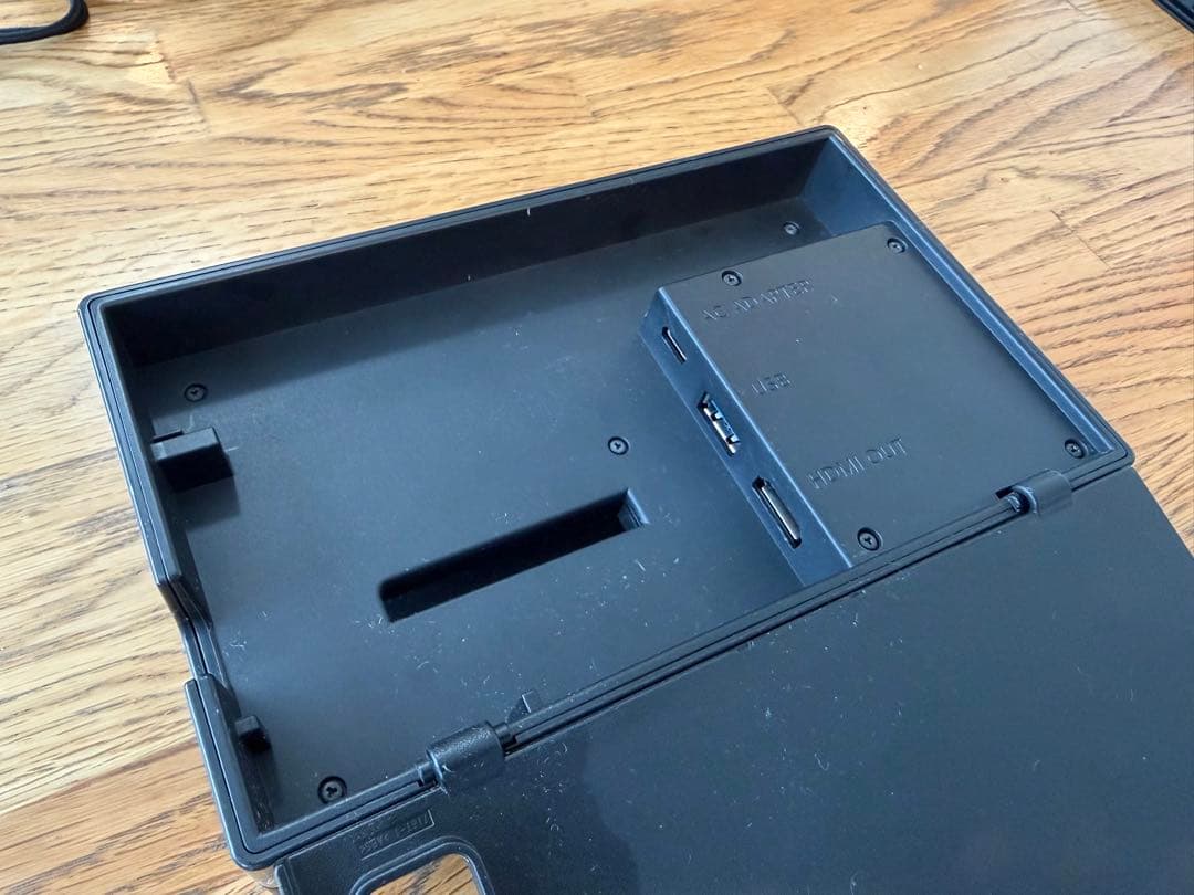 Switch 本体セットJoy-Con グリーン&ピンク付き　動作確認済