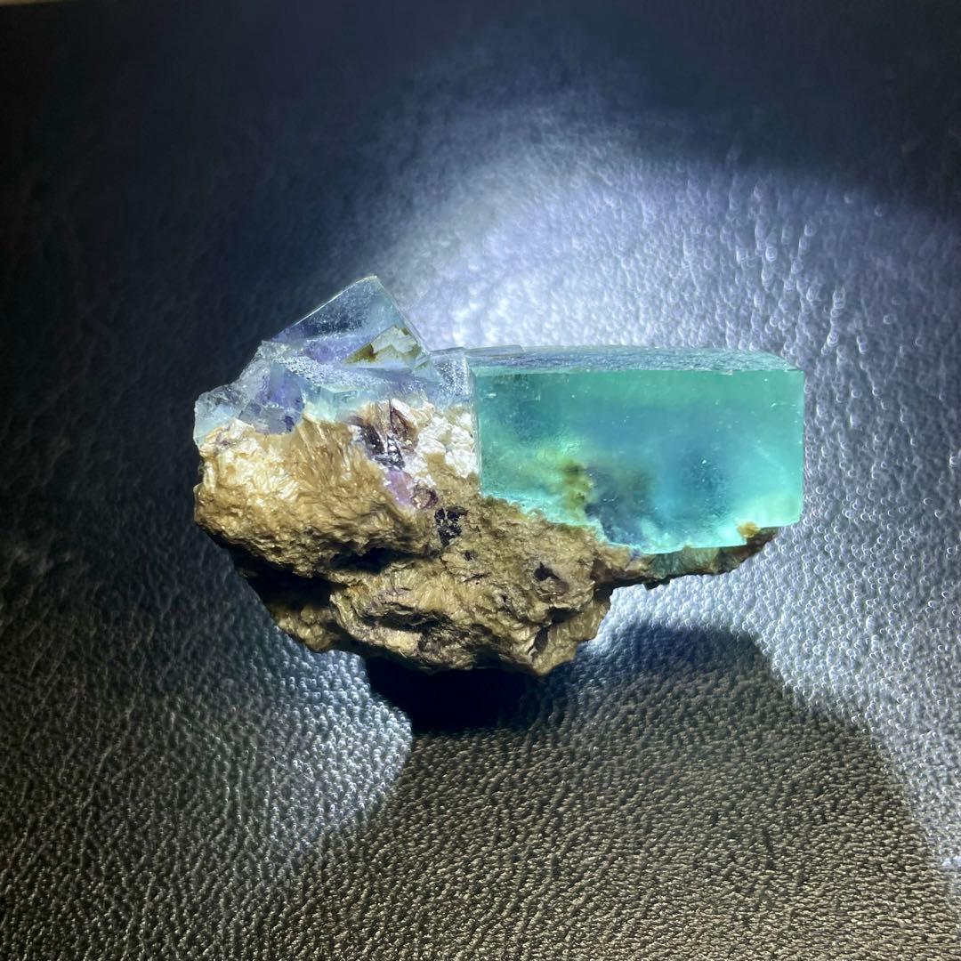 フローライト 蛍石 鉱物標本 原石 内モンゴル産 ③