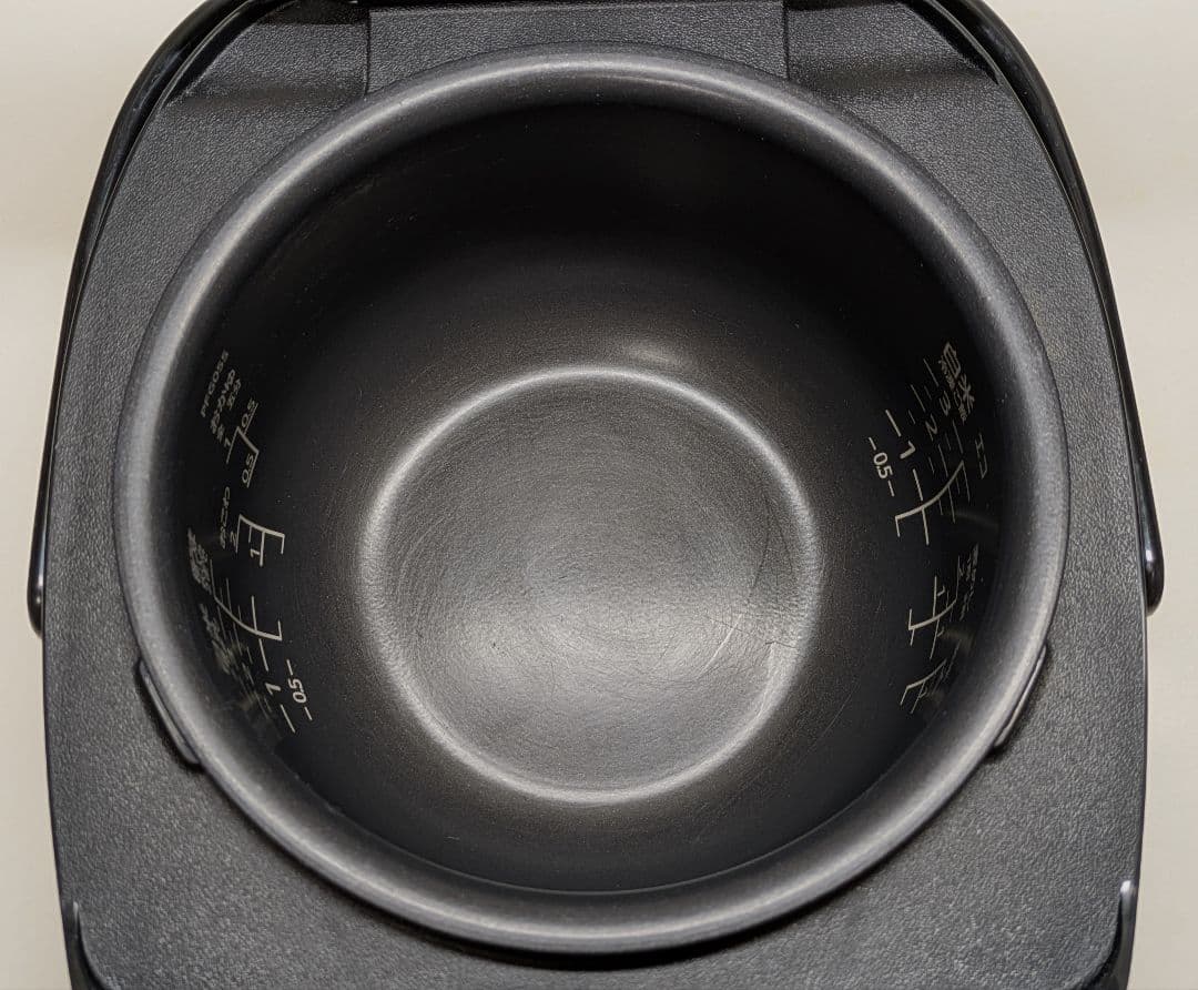 【2024年製】TIGER 炊飯器3合 ブラックJPF-G055KL