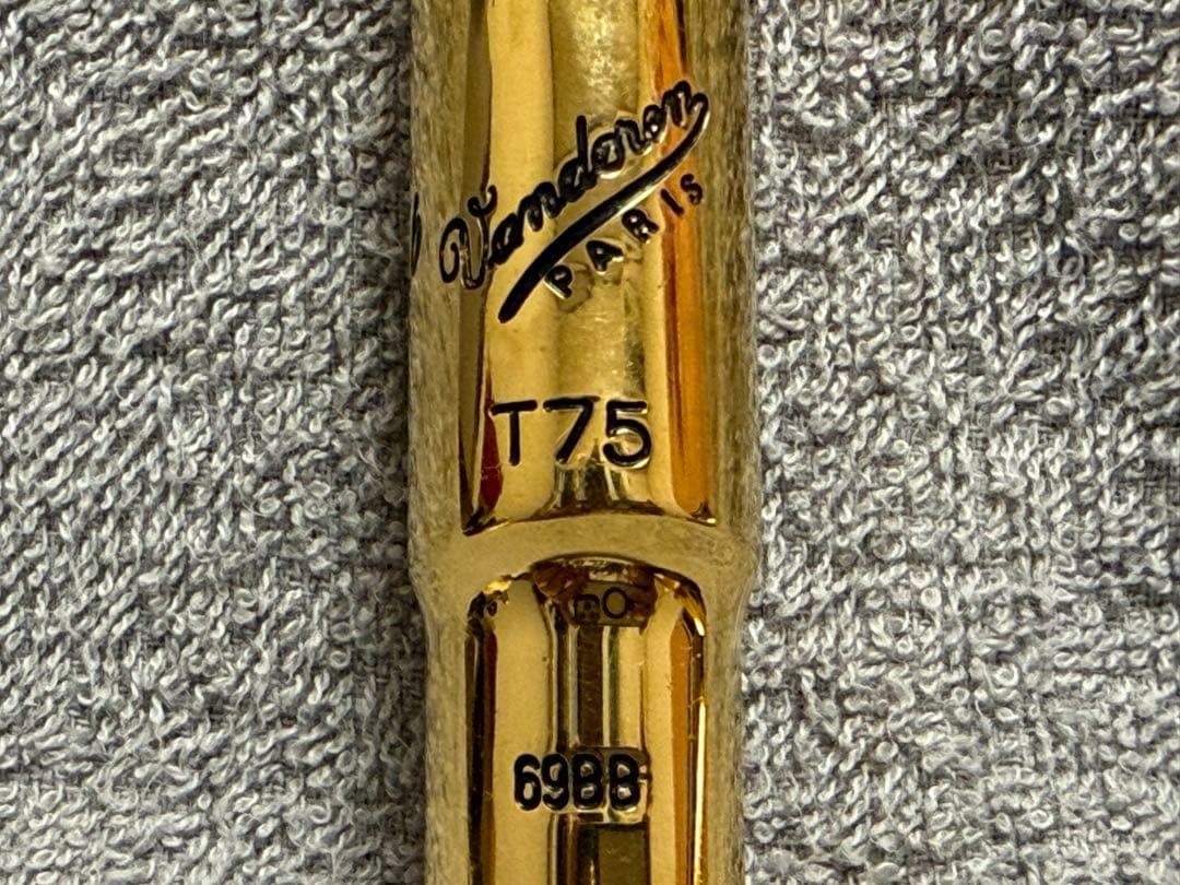 N*k様 Vandoren バンドレン V16 T75 テナーサックス メタルマ