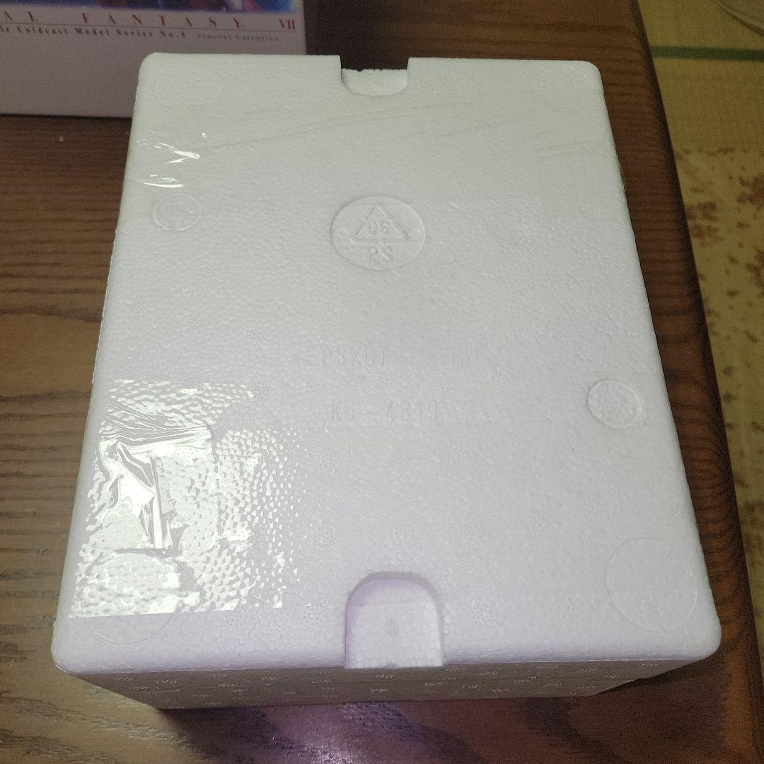 ARTFX ヴィンセント・ヴァレンタイン 「ファイナルファンタジーVII」