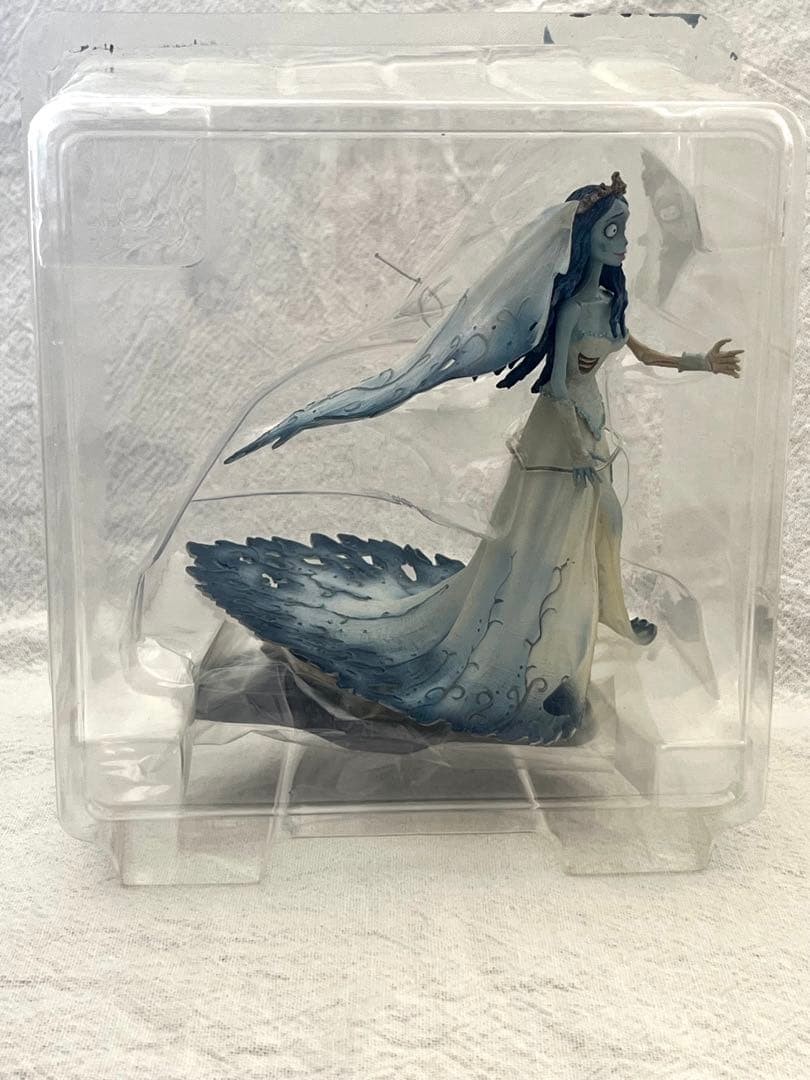 未開封・ティム・バートンのコープスブライド エミリー フィギュア