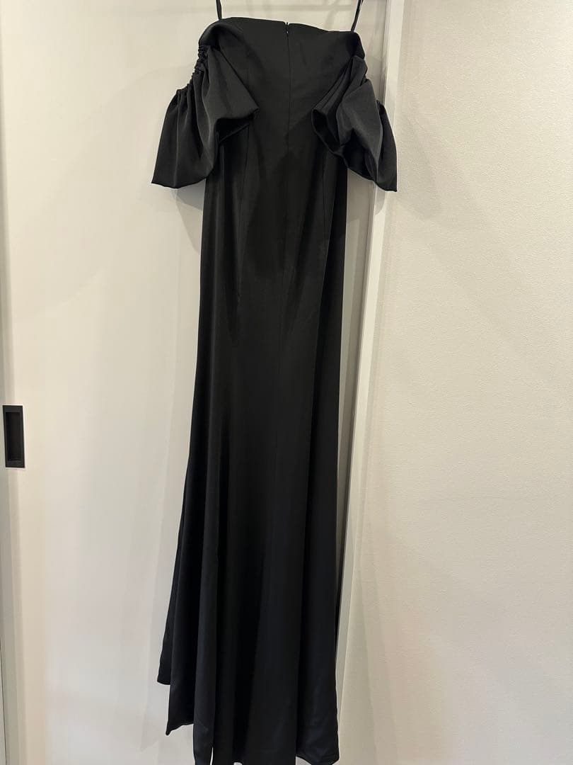 オフショルダー ブラック マーメイドドレス