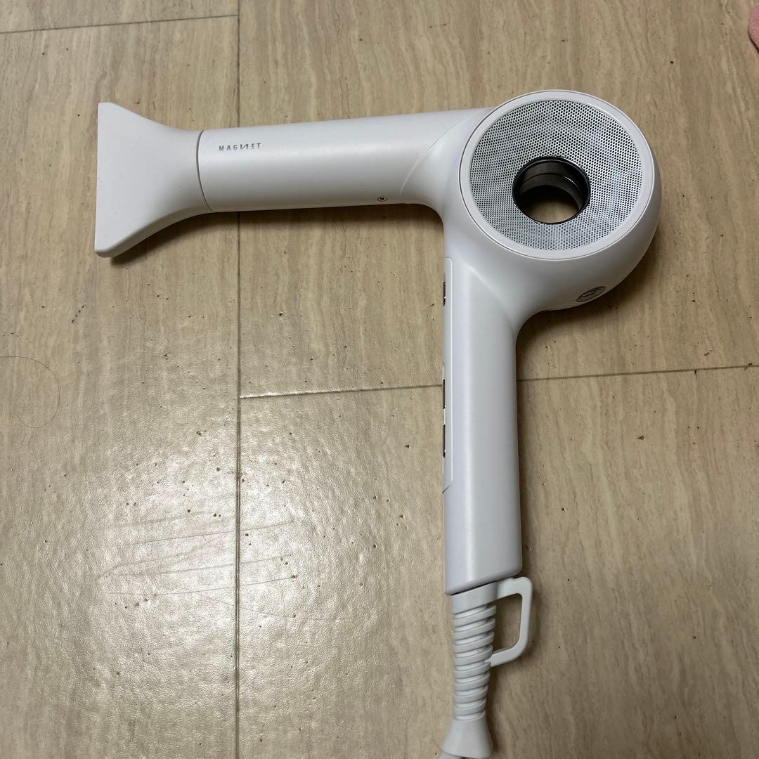 【美品】MAGNET ヘアドライヤー ホワイト