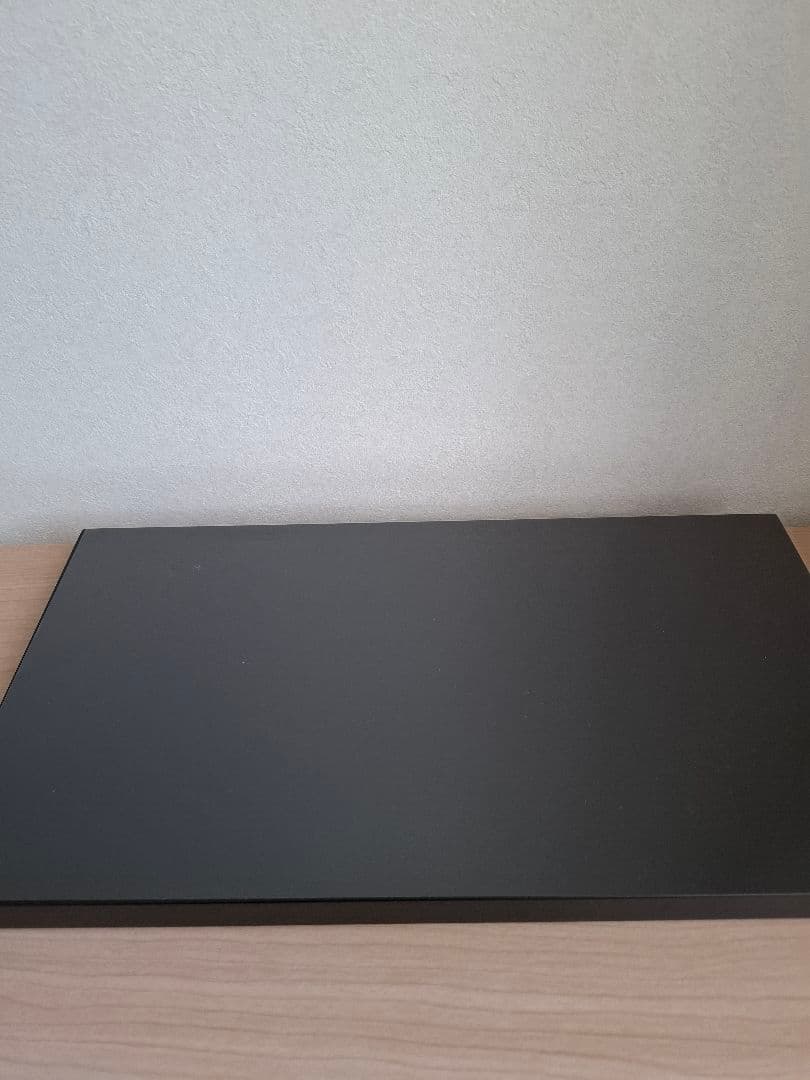 リヤドロ　親王飾り　花紋様