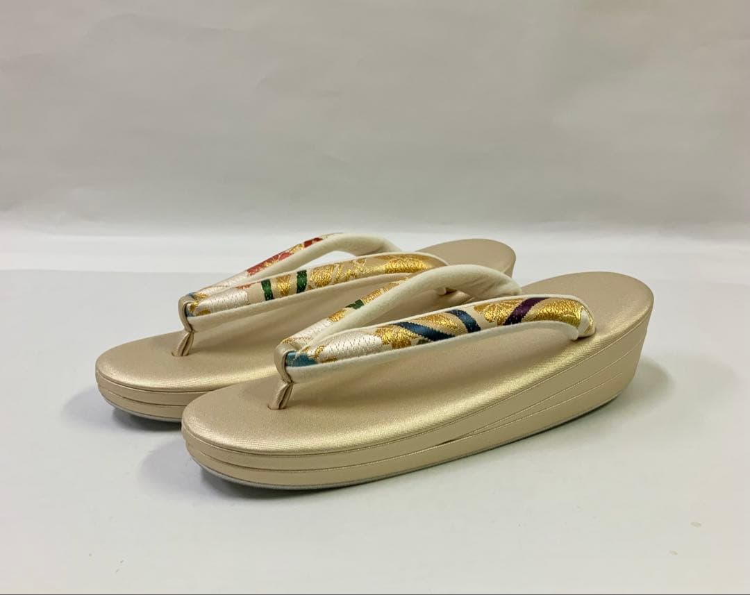 m　正絹　帯地西陣織　 　高級草履バック ZB146